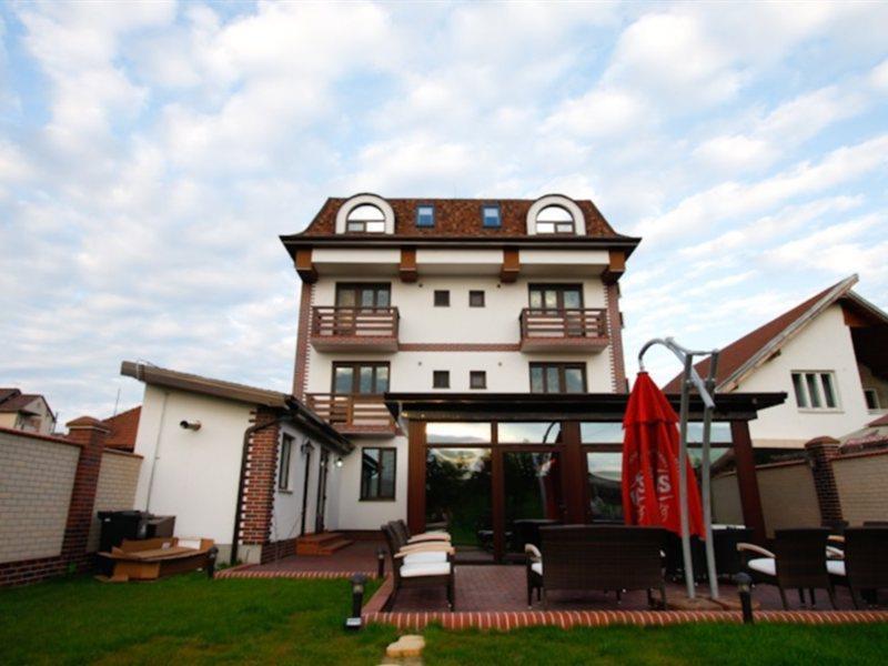 Hotel Anna Junior Zsilvásárhely Kültér fotó